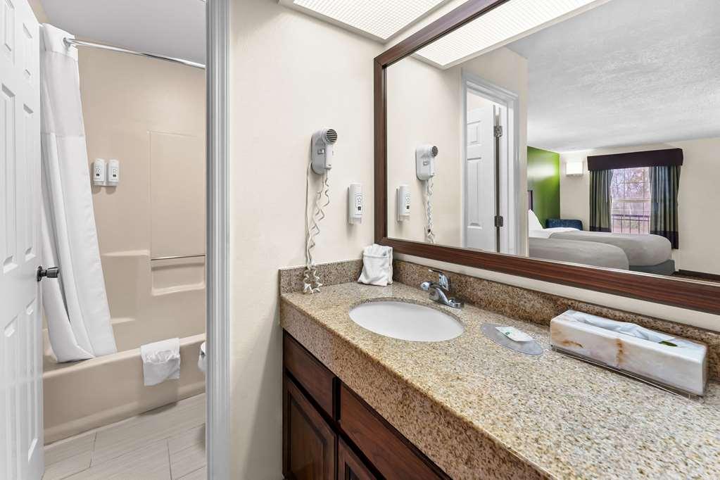 Quality Inn Eastman Room photo